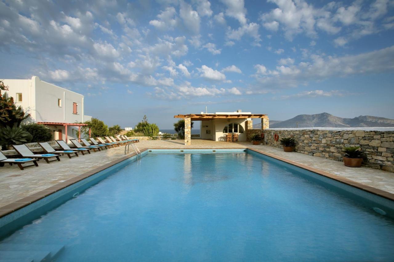 Aeolos Hotel Koufonisia Exterior photo