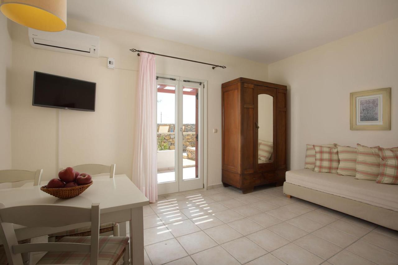 Aeolos Hotel Koufonisia Exterior photo